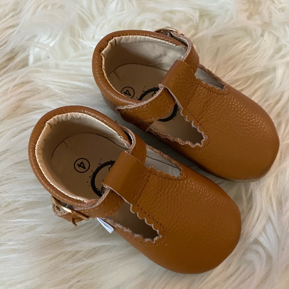 Brown Mary Jane t-strap  shoes by Little Love Bug